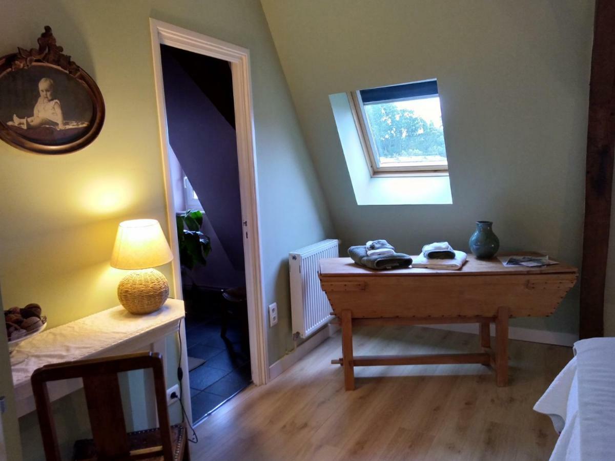 La Ferme De La Papote Bed & Breakfast Morbecque Exterior photo